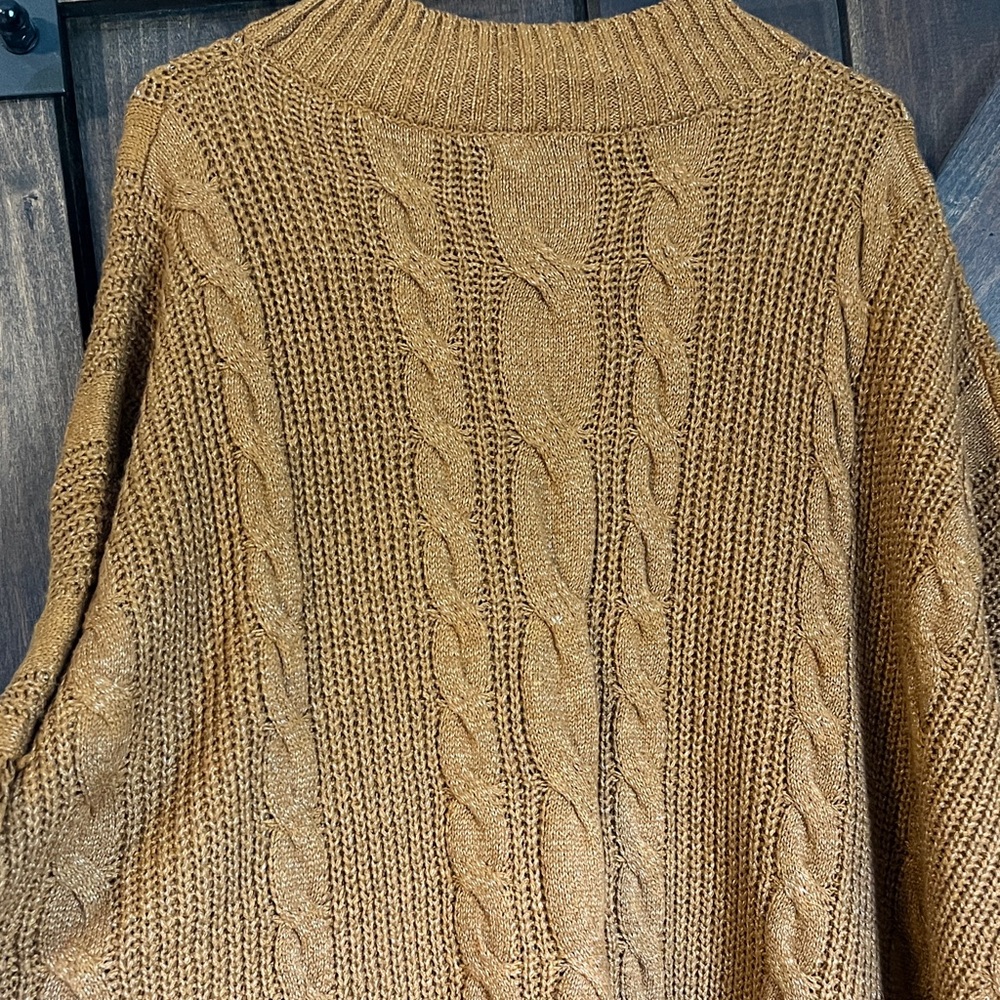 SHEIN Rust Cable Knit‎ Poncho with Fringe - Picture 5 of 8